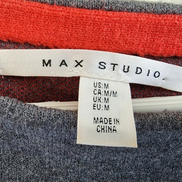 Max Studio Wool Blend A'line Style Sweater Retro style Sz Medium - Picture 3 of 7